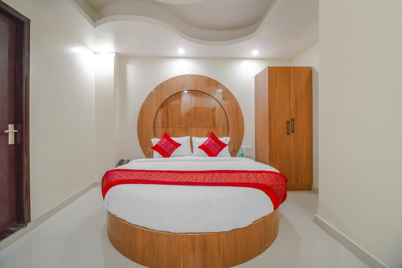 Hotel Classic Paradise New Delhi Ngoại thất bức ảnh