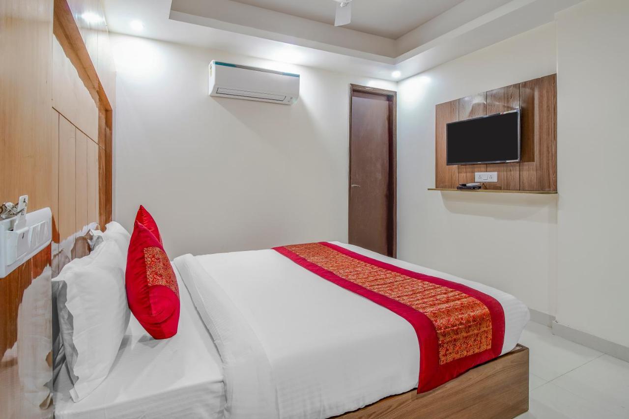 Hotel Classic Paradise New Delhi Ngoại thất bức ảnh